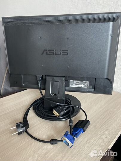 Монитор asus