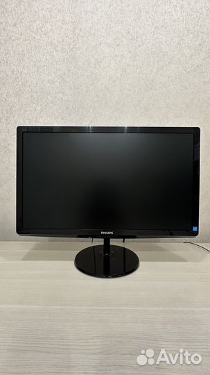 Игровой компьютер + монитор Philips 247E