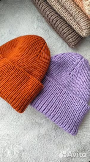 Шапка женская вязаная ручная работа