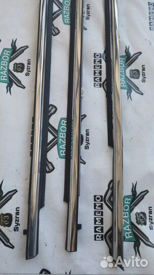 Молдинг двери Toyota Camry ACV30