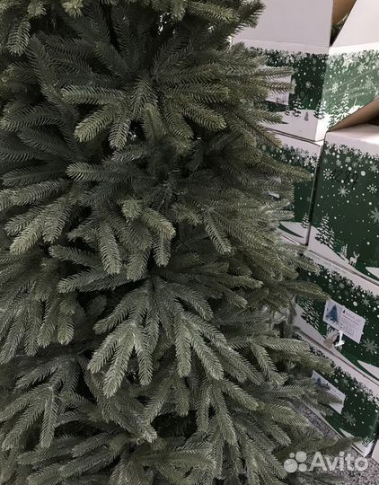 Елка искусственная