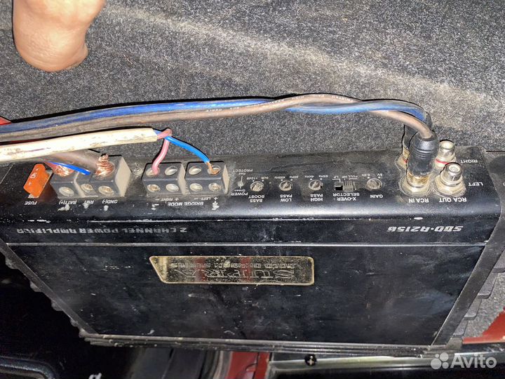 Сабвуфер с встроенным усилителем