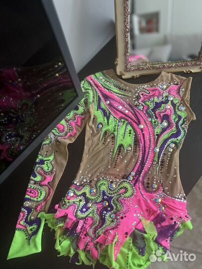 Купальник для художественной гимнастики