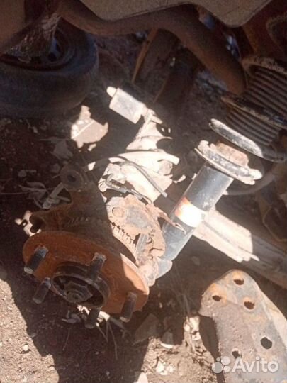 Балка задняя Nissan Primera P12 2003