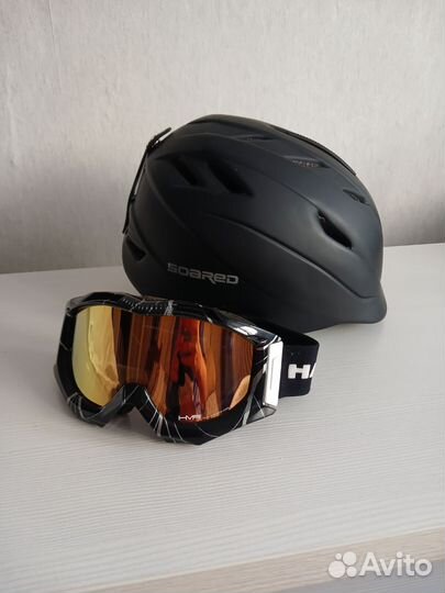 Горнолыжный шлем