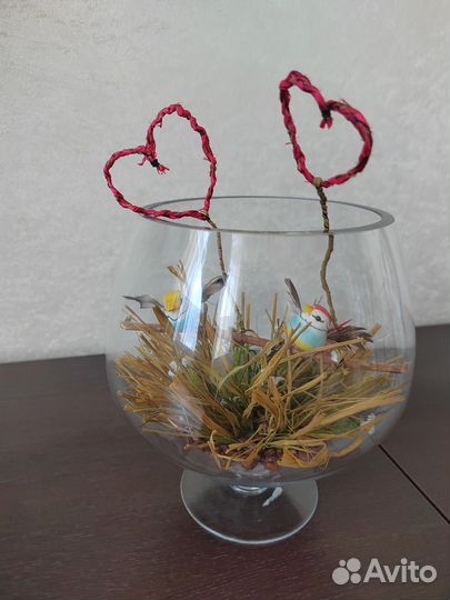 Ваза с декором