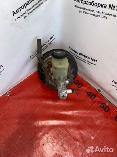 Вакуумный усилитель тормозов с гтц Toyota Hilux