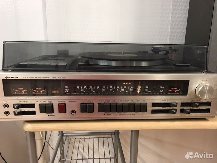 Проигрыватель винила