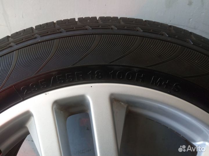 Kumho Solus KL21 235/55 R18
