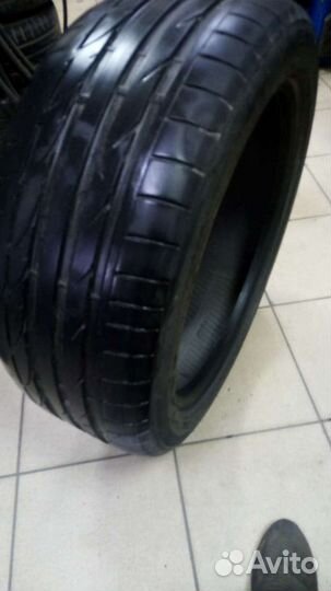 Pirelli P Zero Sports CAR 275/40 R19