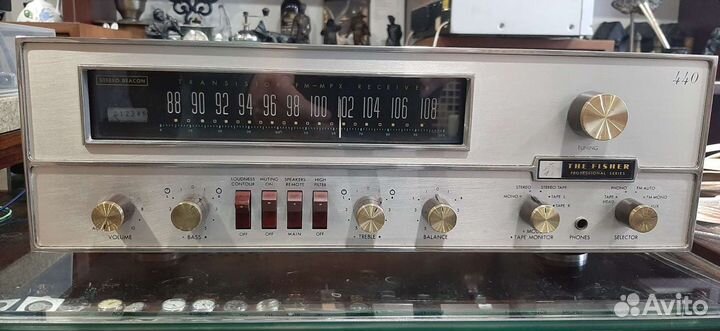The Fisher 440 Ресивер