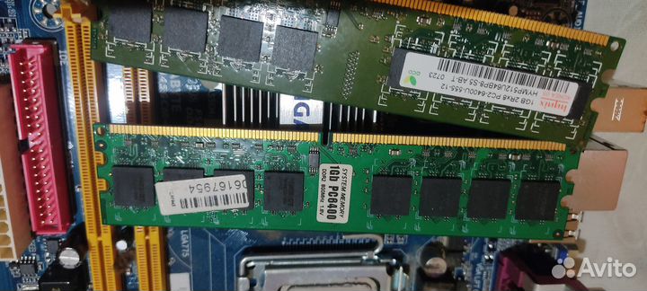 Материнская плата 775