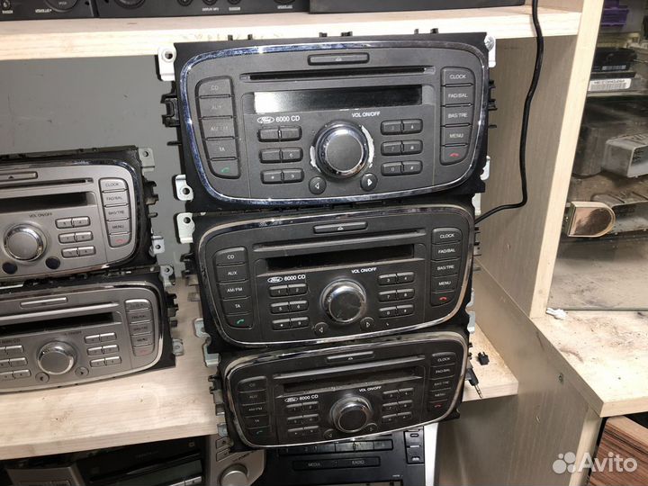 Штатная магнитола Ford Focus 2