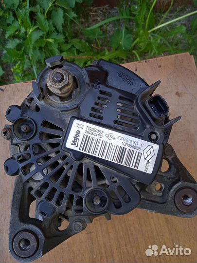 Генератор Рено Логан1