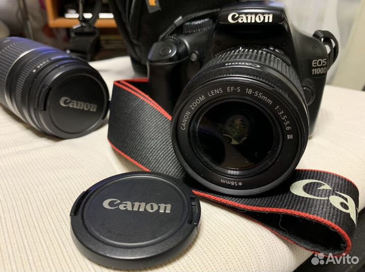 Зеркальный фотоаппарат Canon EOS 1100D
