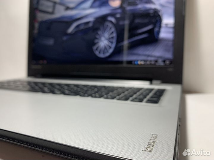 Игровой ноутбук Lenovo i3/6gb/2видеокарты/256ssd