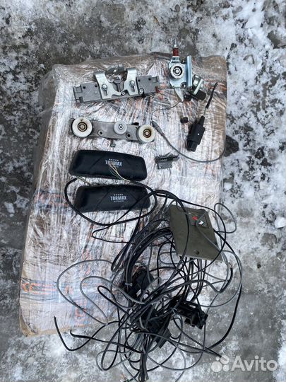 Каретки роликовые Dorma, Tormax б/у