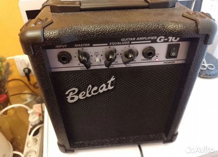Комбоусилитель гитарный Bellcat 10 w. Новый