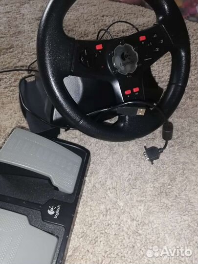 Logitech руль