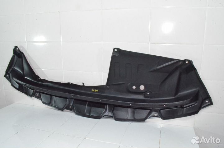 Пыльник двигателя Toyota Sienna 2 2003-2010