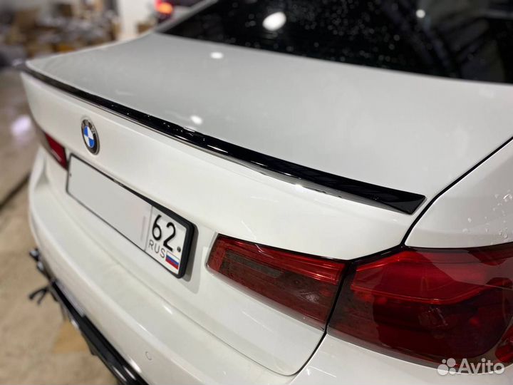 Спойлер багажника BMW G30 перфоманс