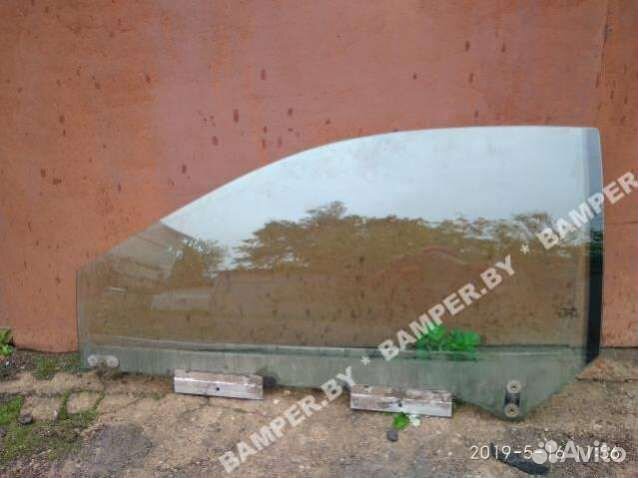 Стекло двери передней левой Peugeot 406 1998г