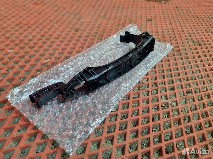 Ручка двери наружная левая Chery Tiggo 8 Pro