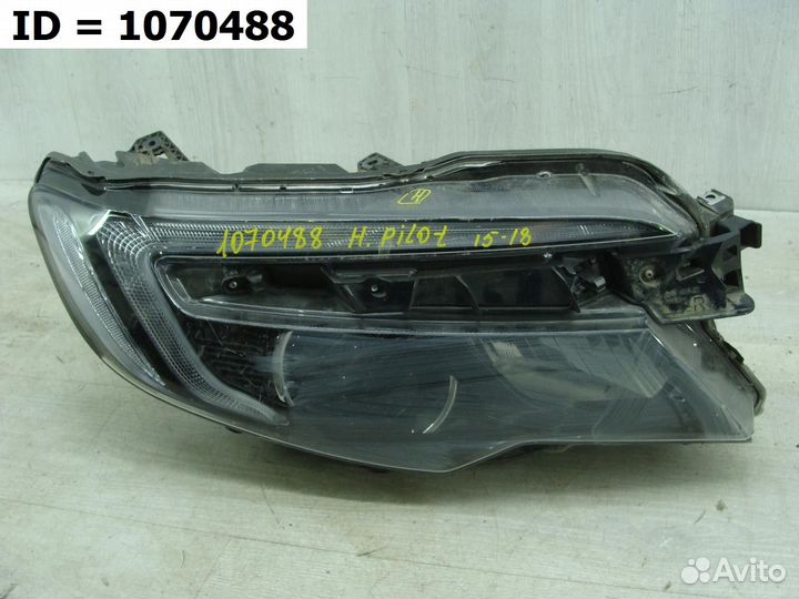 Фара правая Honda Pilot
