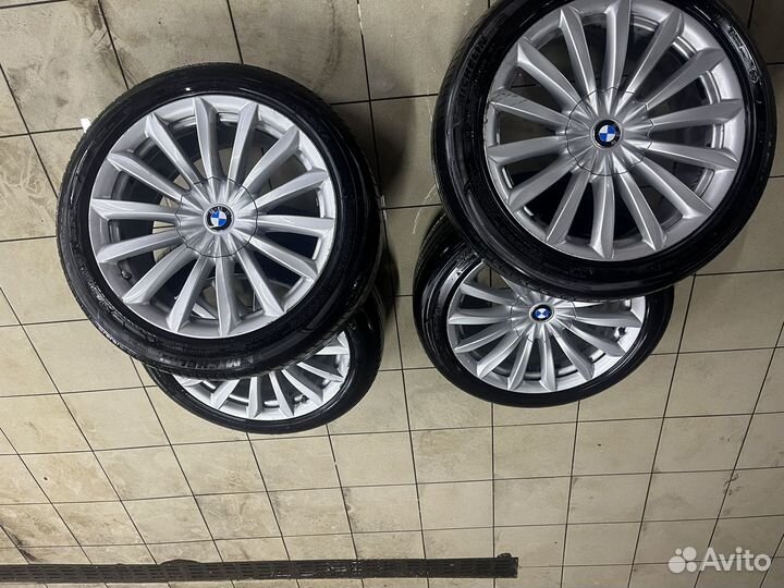 Оригинальный комплект дисков BMW R19 V-Spoke 620