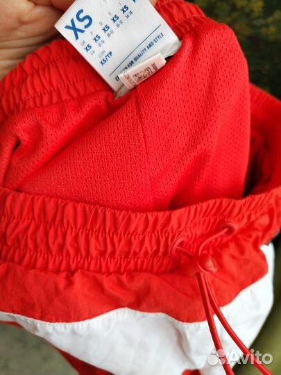 Шорты женские Reebok 42-46