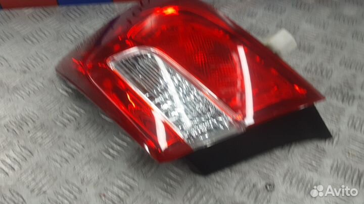 Фонарь задний правый Toyota Camry XV50 2013