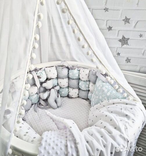 Бортики в детскую кроватку, одеяло, плед