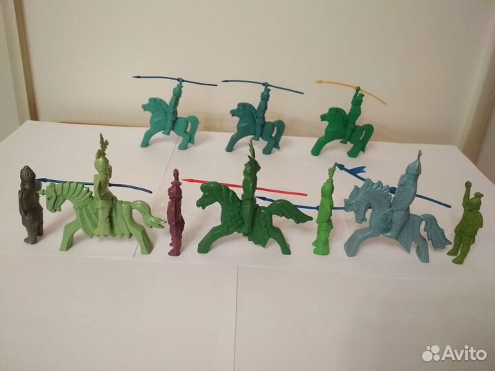 Солдатики СССР всадники мки - 10 штук