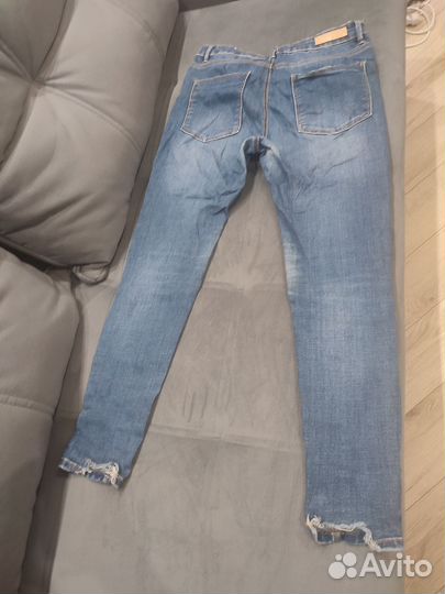 Джинсы stradivarius 38