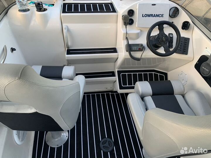 Катер гризли 580