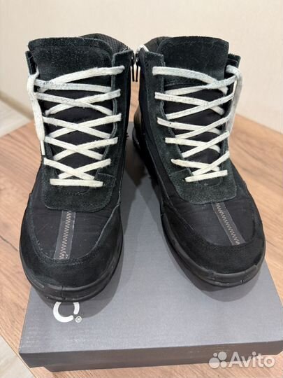 Ботинки демисезонные для мальчика 37