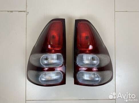 Фонарь задний (1) шт Cruiser Prado 120 2002-09