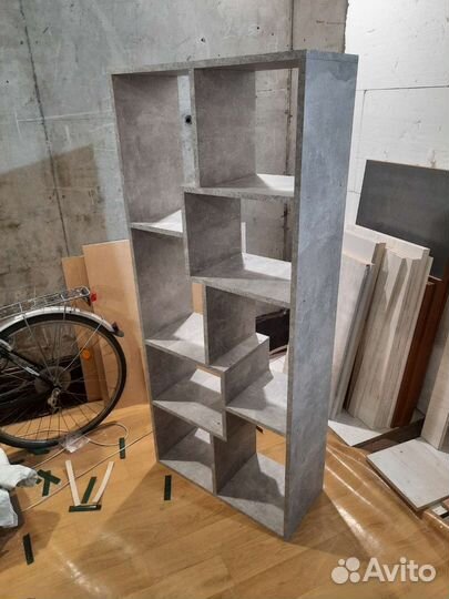 Книжные полки