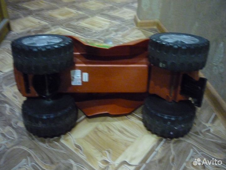 Детская машина каталка бу