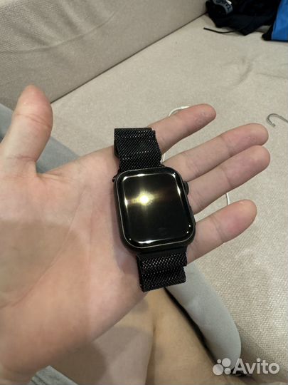 Apple watch series 8