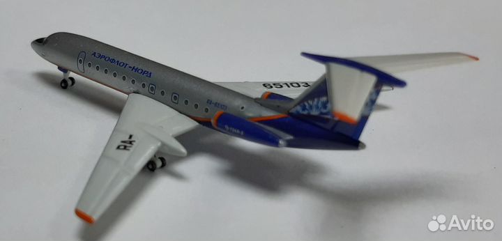 Модель самолета ту-134А-3 Аэрофлот-Норд 1:500