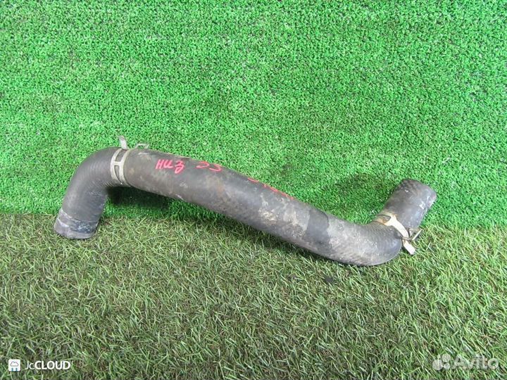 Патрубок радиатора на toyota caldina ST215G 3S-FE