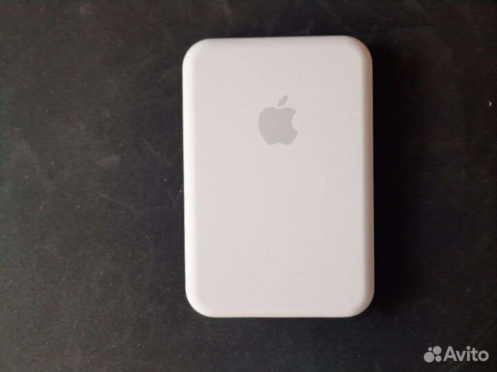 Magsafe battery pack