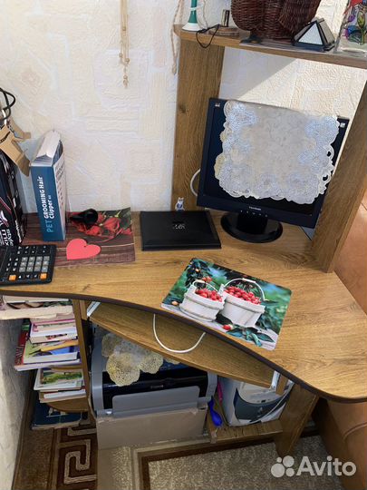 Компьютерный стол