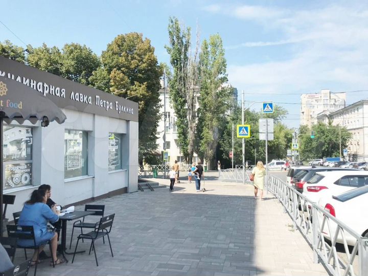 Аренда помещения с витринами