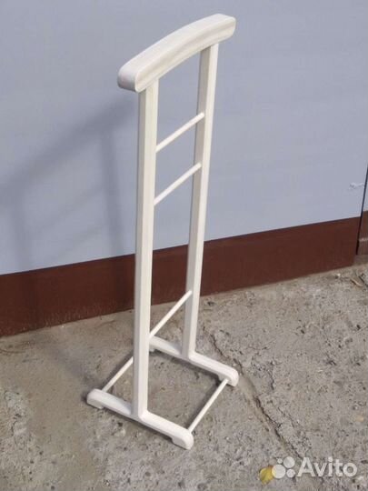 Вешалка для одежды напольная