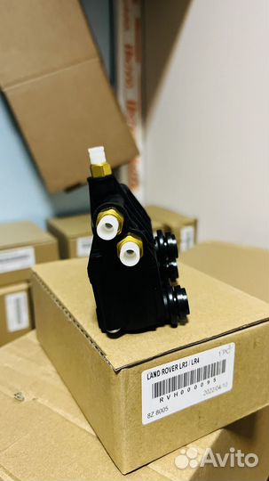 Блок клапанов Range Rover Discovery 4