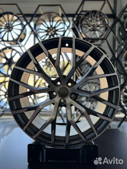 Новые диски R21 на Audi A8