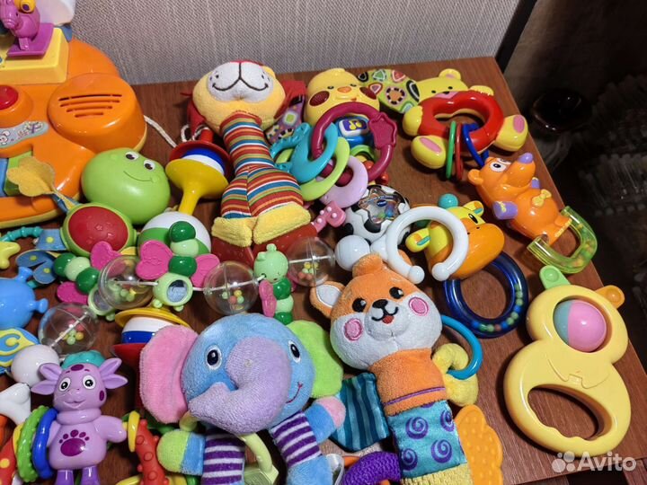 Развивающие игрушки для малышей, цена за все