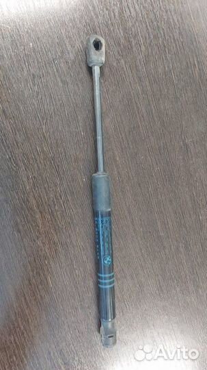 Амортизатор капота Bmw 528I F10 N20B20A 2013